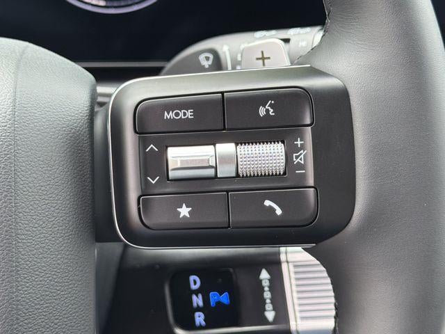 2026 Hyundai Santa Fe SE FWD