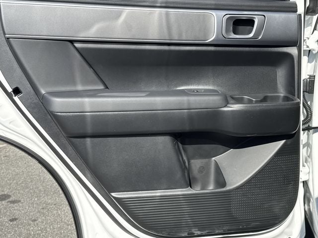 2026 Hyundai Santa Fe SE FWD