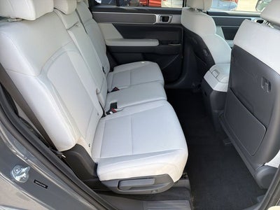 2026 Hyundai Santa Fe SE FWD