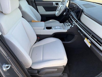 2026 Hyundai Santa Fe SE FWD