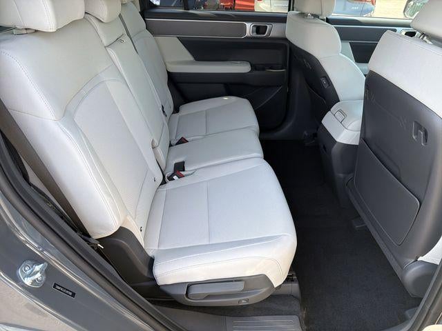 2026 Hyundai Santa Fe SE FWD