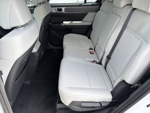 2026 Hyundai Santa Fe SE FWD