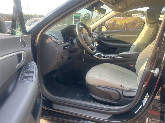 2022 Hyundai Sonata SE