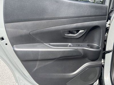 2025 Hyundai Santa Cruz SE FWD