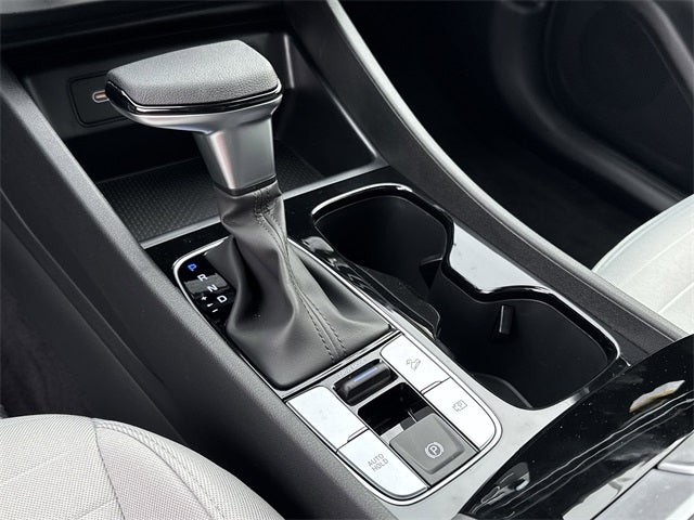 2026 Hyundai Santa Cruz SE FWD