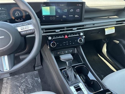 2026 Hyundai Santa Cruz SEL FWD