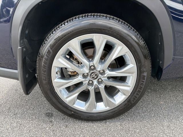 2022 Toyota Highlander Hybrid Limited