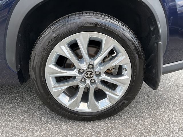 2022 Toyota Highlander Hybrid Limited
