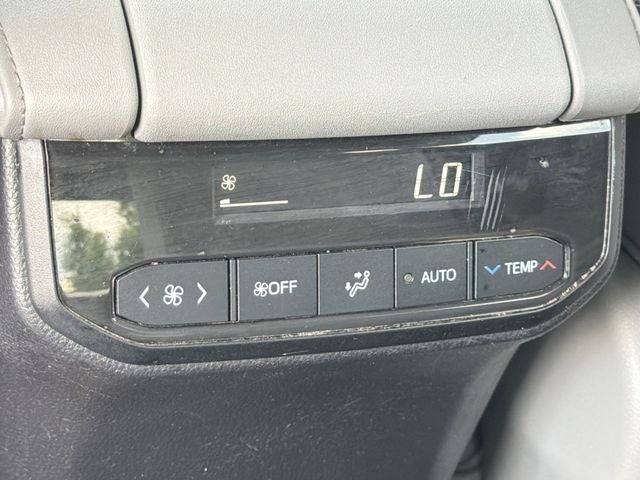 2022 Toyota Highlander Hybrid Limited