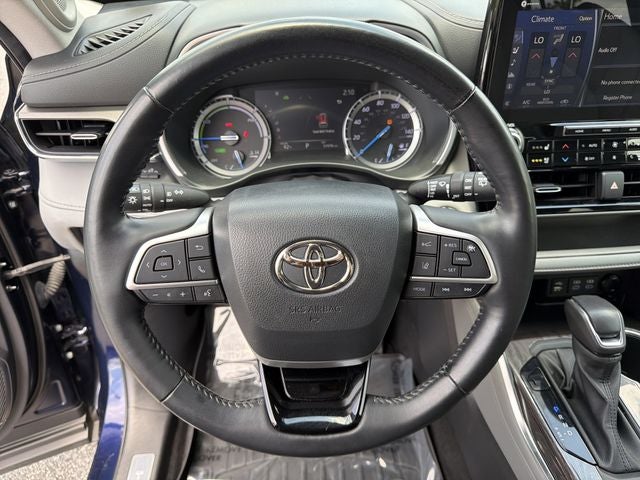 2022 Toyota Highlander Hybrid Limited