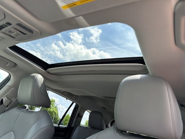 2022 Toyota Highlander Hybrid Limited