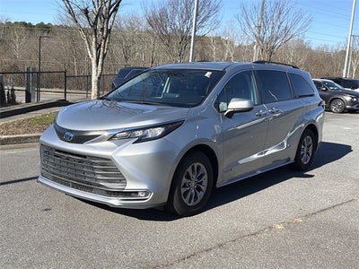 2021 Toyota Sienna XLE