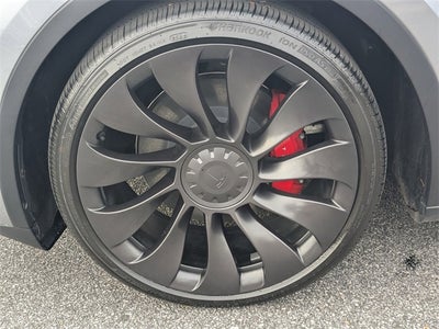 2025 Tesla Model Y Performance