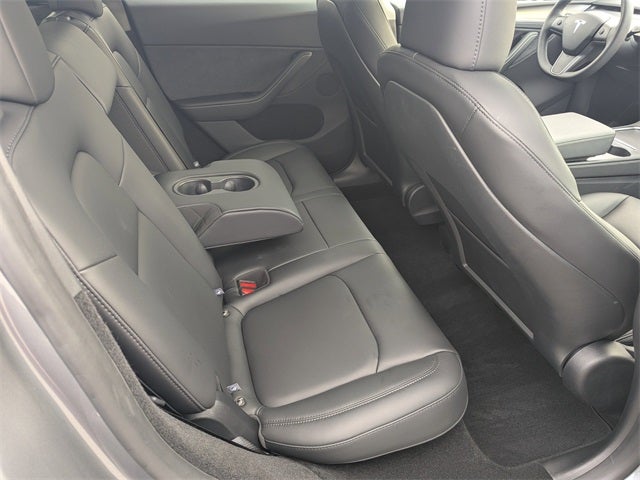 2025 Tesla Model Y Performance