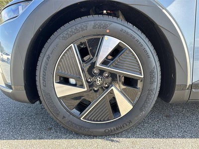 2026 Hyundai IONIQ 5 SE