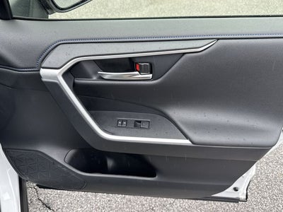 2025 Toyota RAV4 Hybrid XSE