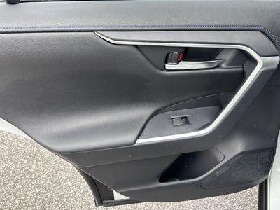 2025 Toyota RAV4 Hybrid XSE
