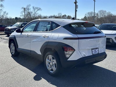 2026 Hyundai Kona SE FWD
