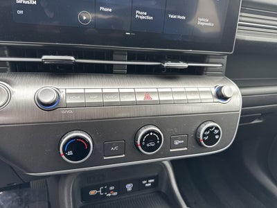 2024 Hyundai Kona SE