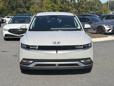 2024 Hyundai IONIQ 5 SE Standard Range