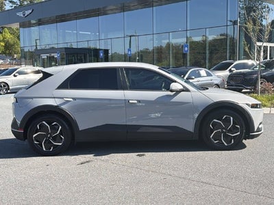 2024 Hyundai IONIQ 5 SE Standard Range
