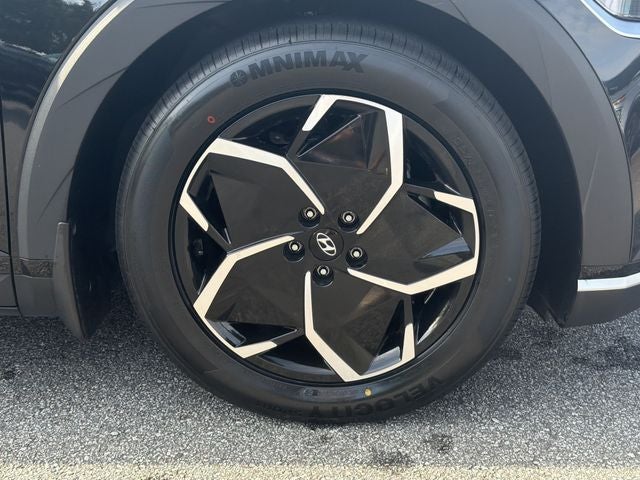 2024 Hyundai IONIQ 5 SE