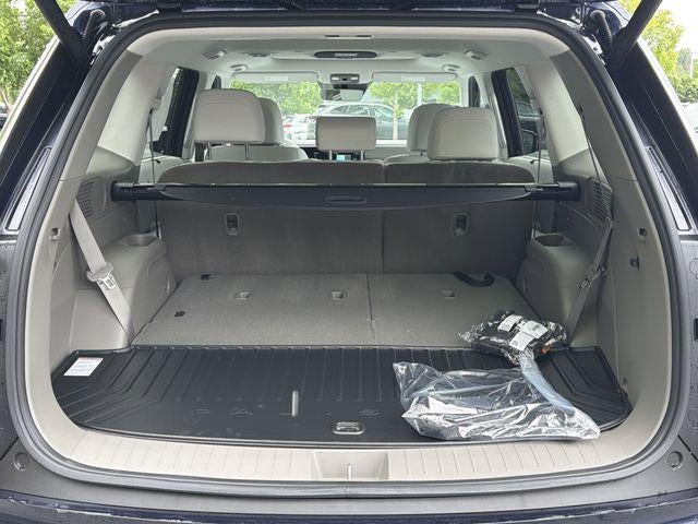 2026 Hyundai Palisade Hybrid SEL Premium 8P