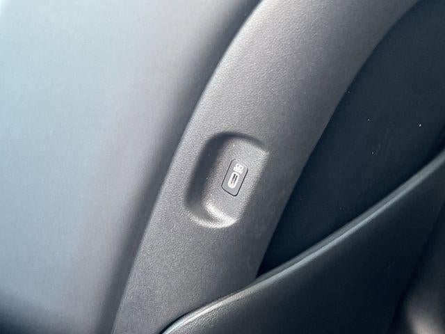 2026 Hyundai Palisade Hybrid Blue SEL 7P