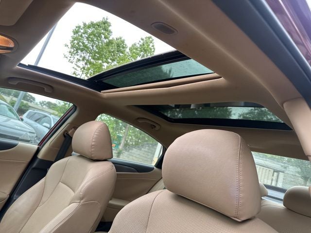 2012 Hyundai Sonata Hybrid Base