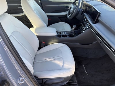 2025 Hyundai Sonata SE