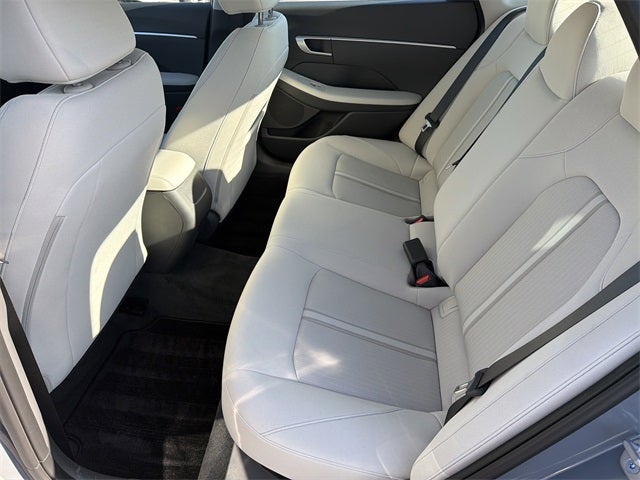 2025 Hyundai Sonata SE