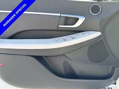 2025 Hyundai Sonata SE