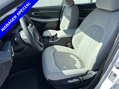 2025 Hyundai Sonata SE