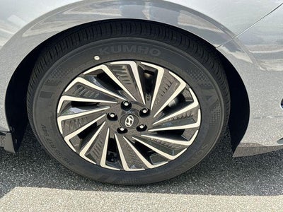2026 Hyundai Sonata Hybrid SEL