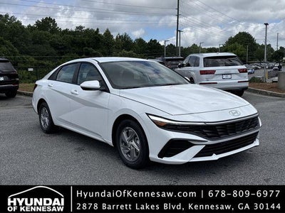 2026 Hyundai Elantra SE