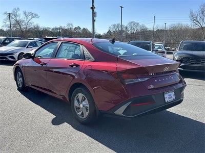 2026 Hyundai Elantra SE