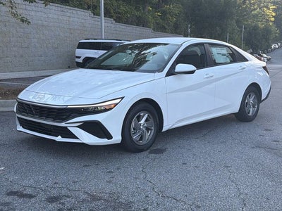 2026 Hyundai Elantra SE