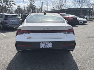 2026 Hyundai Elantra SE
