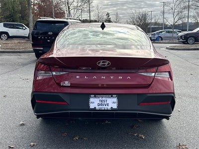 2026 Hyundai Elantra SE