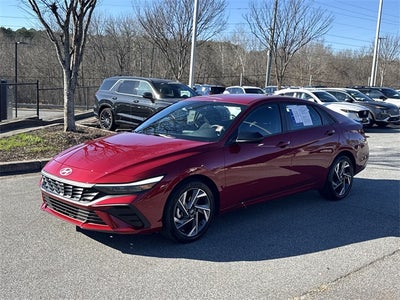 2025 Hyundai Elantra SEL Sport