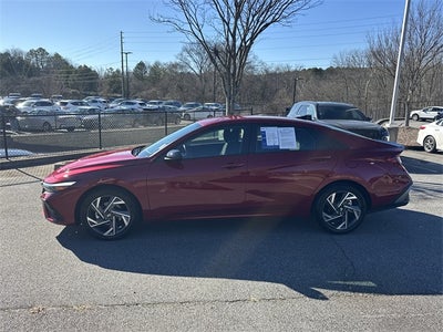 2025 Hyundai Elantra SEL Sport