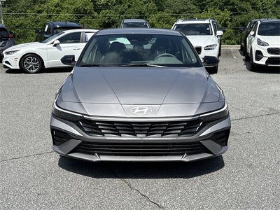 2025 Hyundai Elantra Hybrid SEL Sport