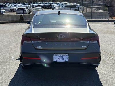 2026 Hyundai Elantra Hybrid Limited