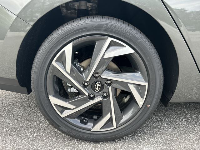 2026 Hyundai Elantra Hybrid Limited