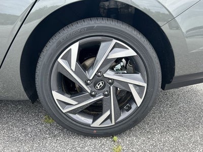 2026 Hyundai Elantra Hybrid Limited
