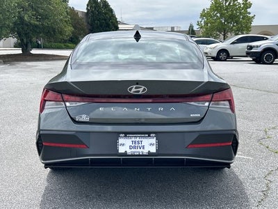 2026 Hyundai Elantra Hybrid Limited