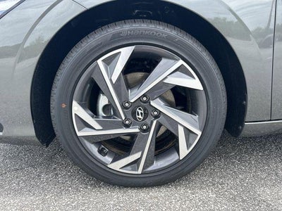 2026 Hyundai Elantra Hybrid Limited