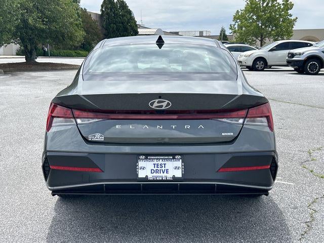 2026 Hyundai Elantra Hybrid Limited