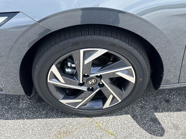 2026 Hyundai Elantra Hybrid Limited