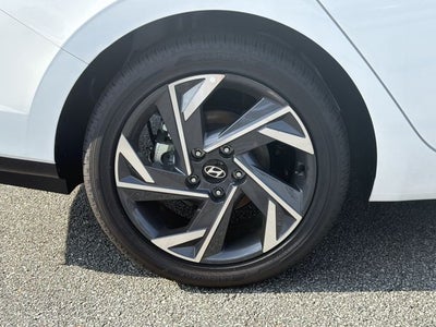 2026 Hyundai Elantra Hybrid Limited